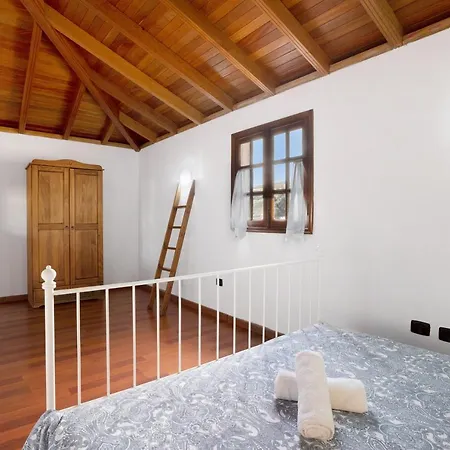 Casa Rural Las Goteras 木屋
